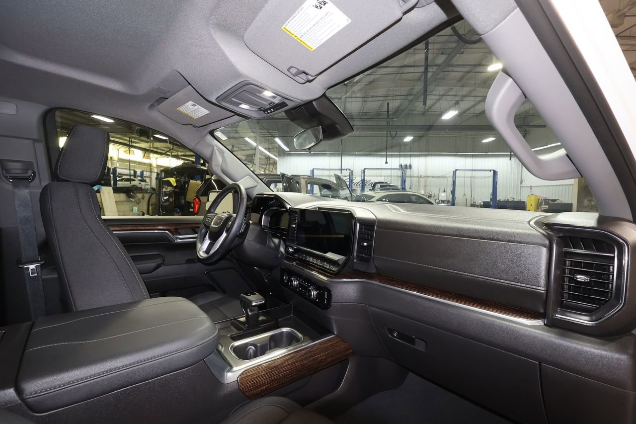 Certified 2024 GMC Sierra 1500 Elevation w/ X31 Off-Road Package AWD/4WD image 28