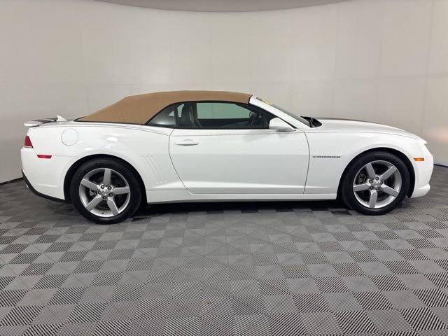 Used 2015 Chevrolet Camaro LT RWD image 25