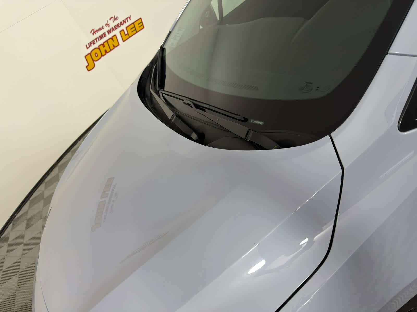 New 2025 Nissan Versa SR w/ Trunk Package image 10