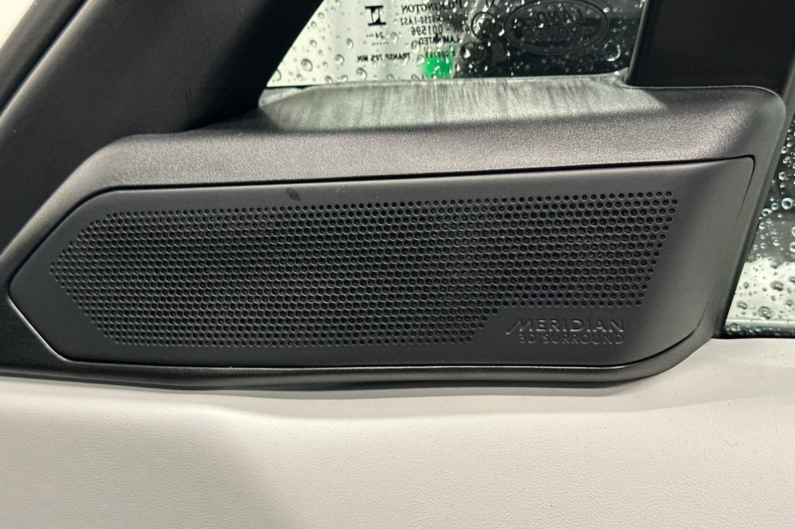 Used 2025 Land Rover Range Rover Sport Dynamic SE image 15