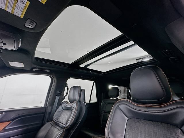 Certified 2024 Lincoln Navigator L Black Label AWD/4WD image 26
