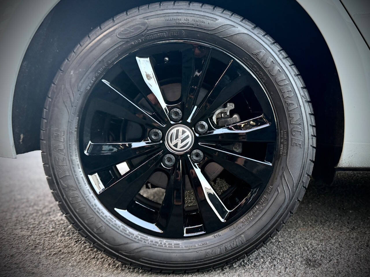 Used 2018 Volkswagen Golf SE FWD image 17