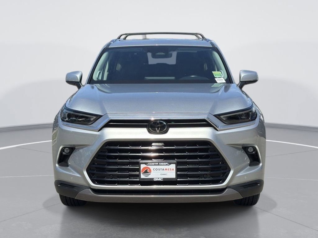 Used 2024 Toyota Grand Highlander Limited image 2