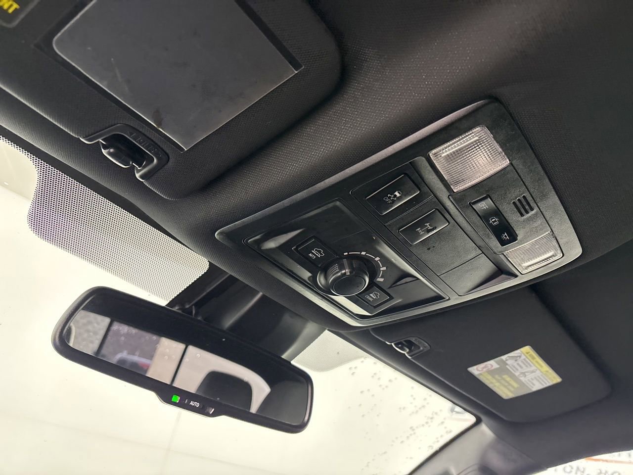 Used 2019 Toyota Tacoma TRD Off-Road image 19