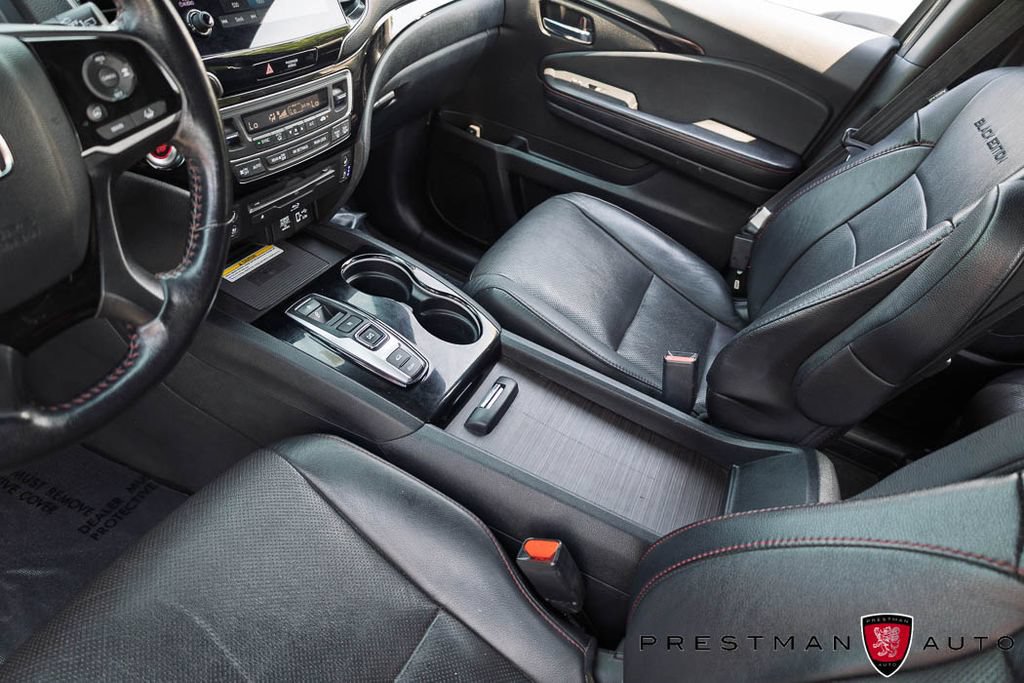 Used 2022 Honda Pilot Black Edition image 41