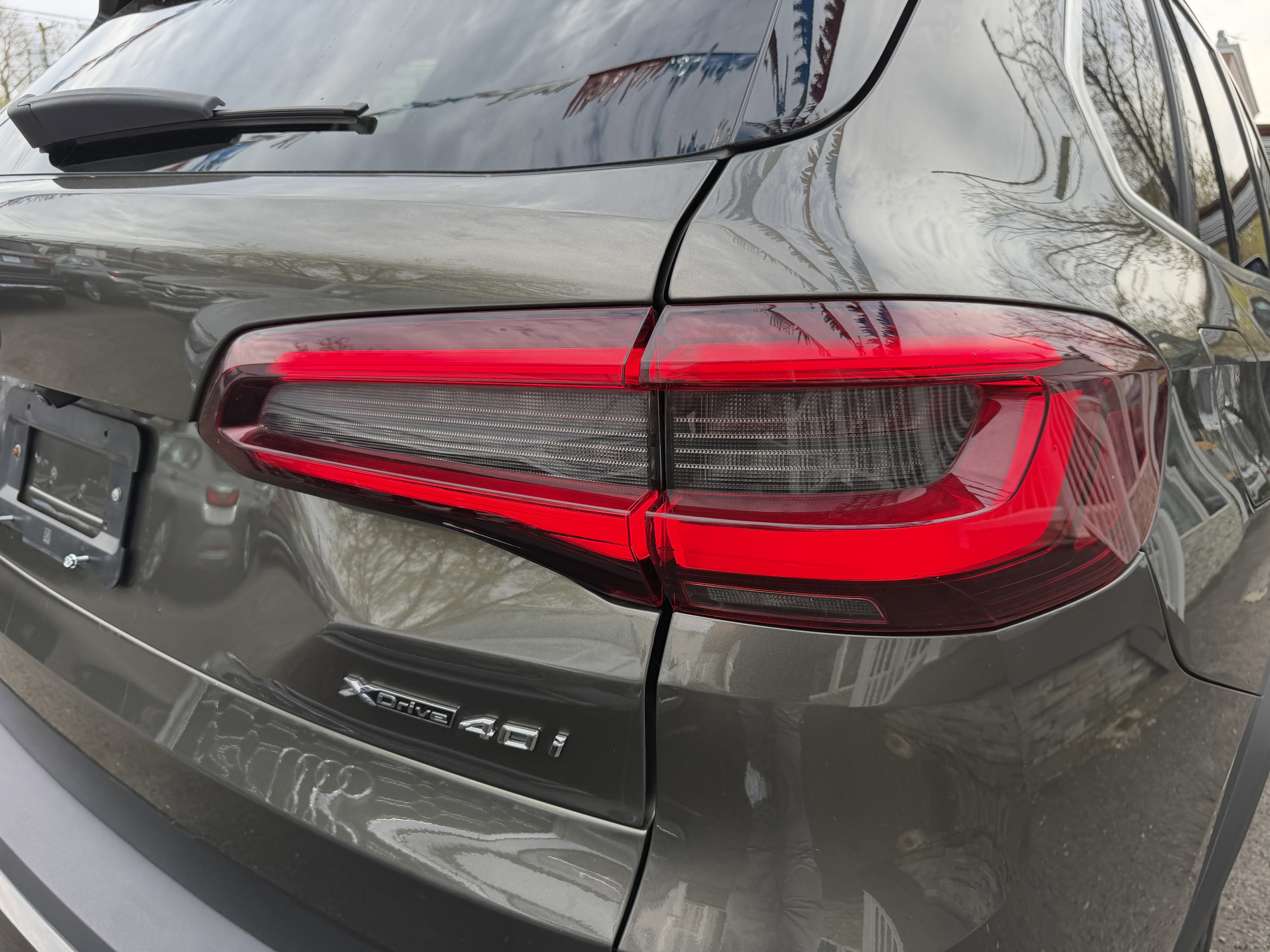 Used 2022 BMW X5 xDrive40i w/ Premium Package AWD/4WD image 17