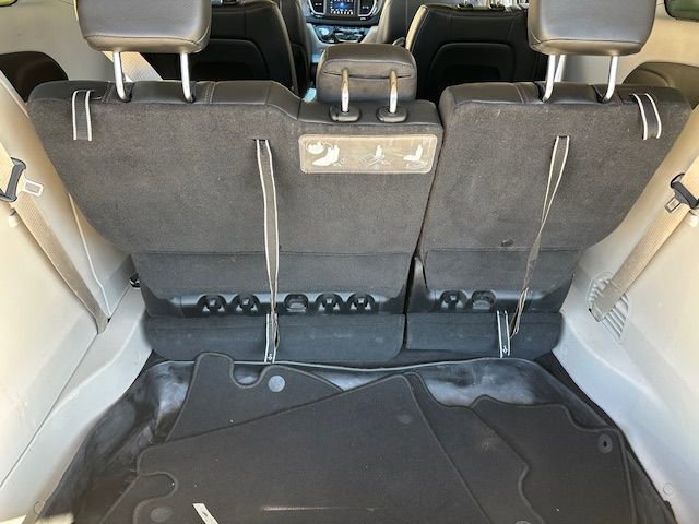 Used 2020 Chrysler Pacifica Touring-L w/ Tire & Wheel Group image 30