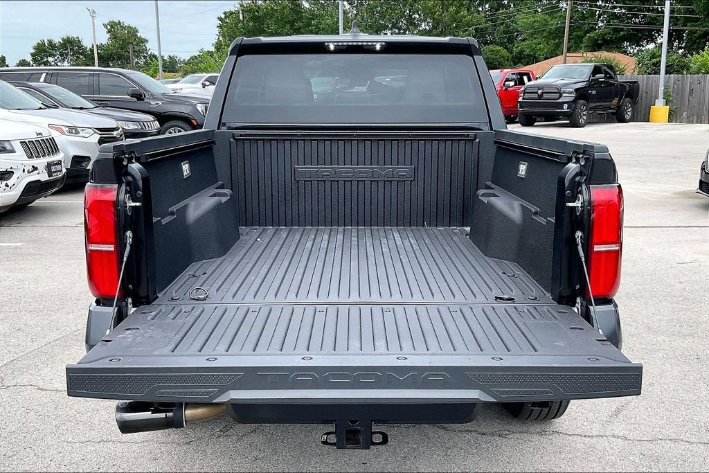 Used 2025 Toyota Tacoma SR5 RWD image 34