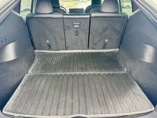 Used 2021 Tesla Model Y Long Range image 15