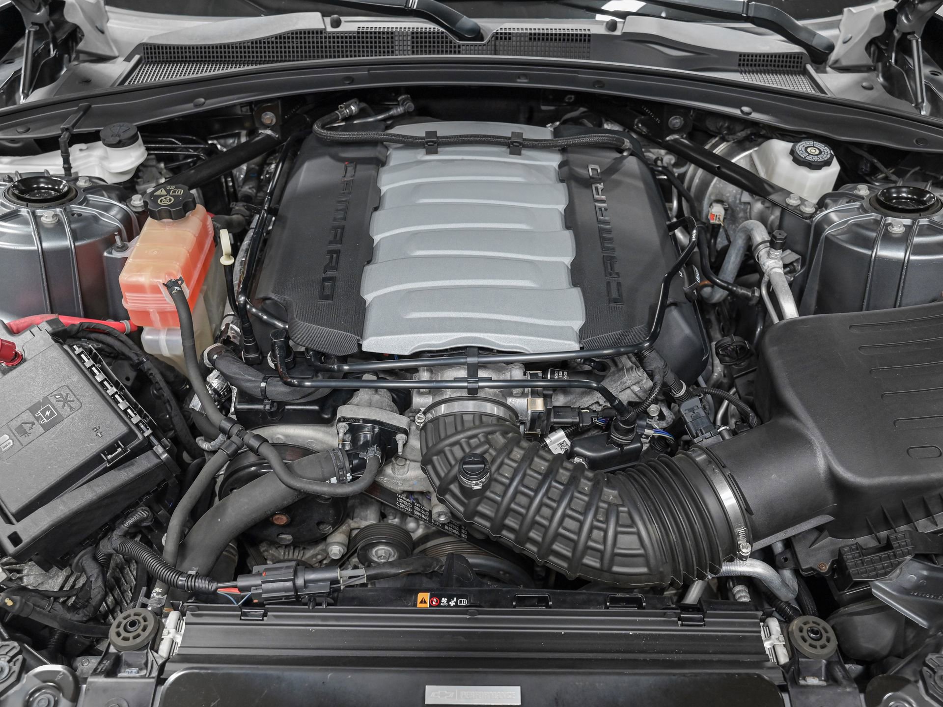 Used 2022 Chevrolet Camaro LT w/ RS Package image 11