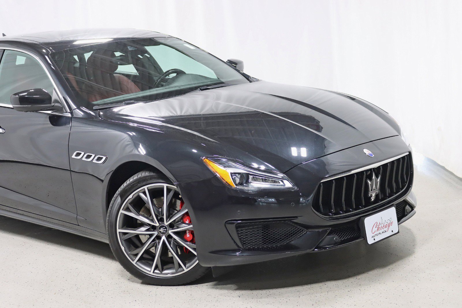Used 2021 Maserati Quattroporte S Q4 AWD/4WD image 2