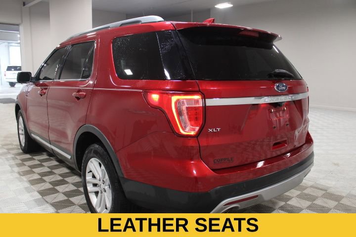 Used 2017 Ford Explorer XLT w/ Equipment Group 202A image 8
