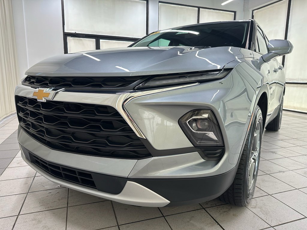 Certified 2024 Chevrolet Blazer LT w/ Convenience Package image 11