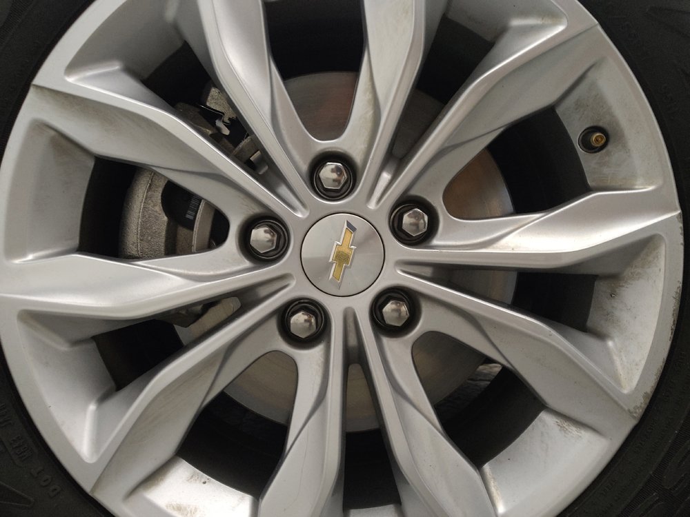 Used 2022 Chevrolet Malibu LT FWD image 31