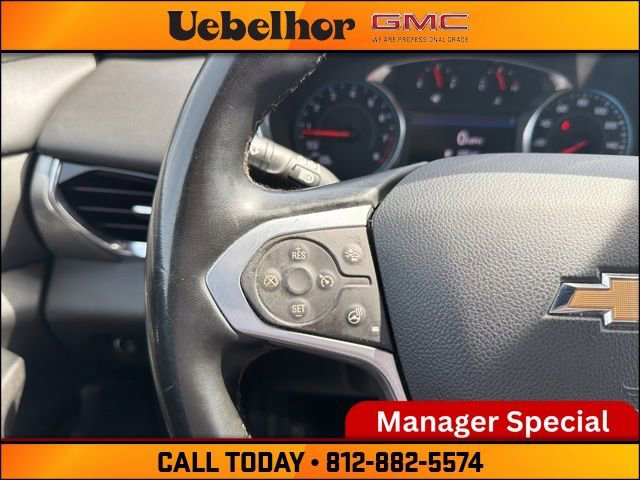 Used 2023 Chevrolet Traverse LT AWD/4WD image 35