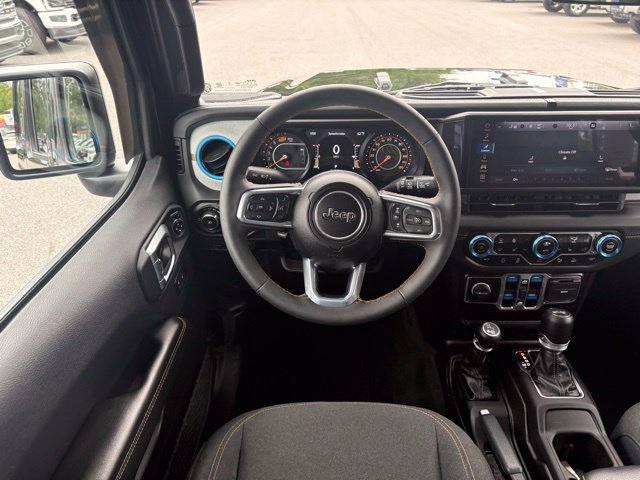 Used 2024 Jeep Wrangler Unlimited Sahara w/ Safety Group AWD/4WD image 13