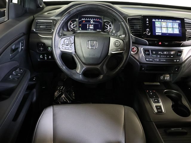 Used 2023 Honda Passport EX-L image 3
