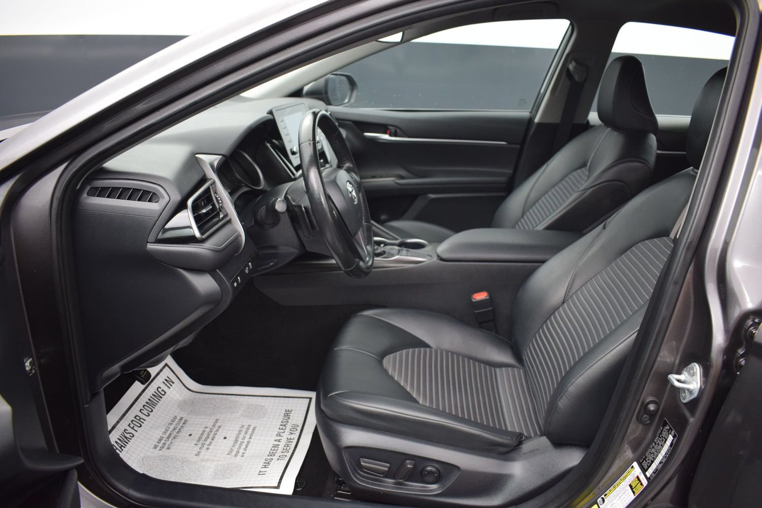 Used 2024 Toyota Camry SE FWD image 13