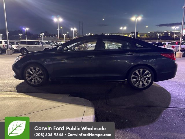 Used 2011 Hyundai Sonata SE w/ Navigation & Sunroof Pkg 4 FWD image 6