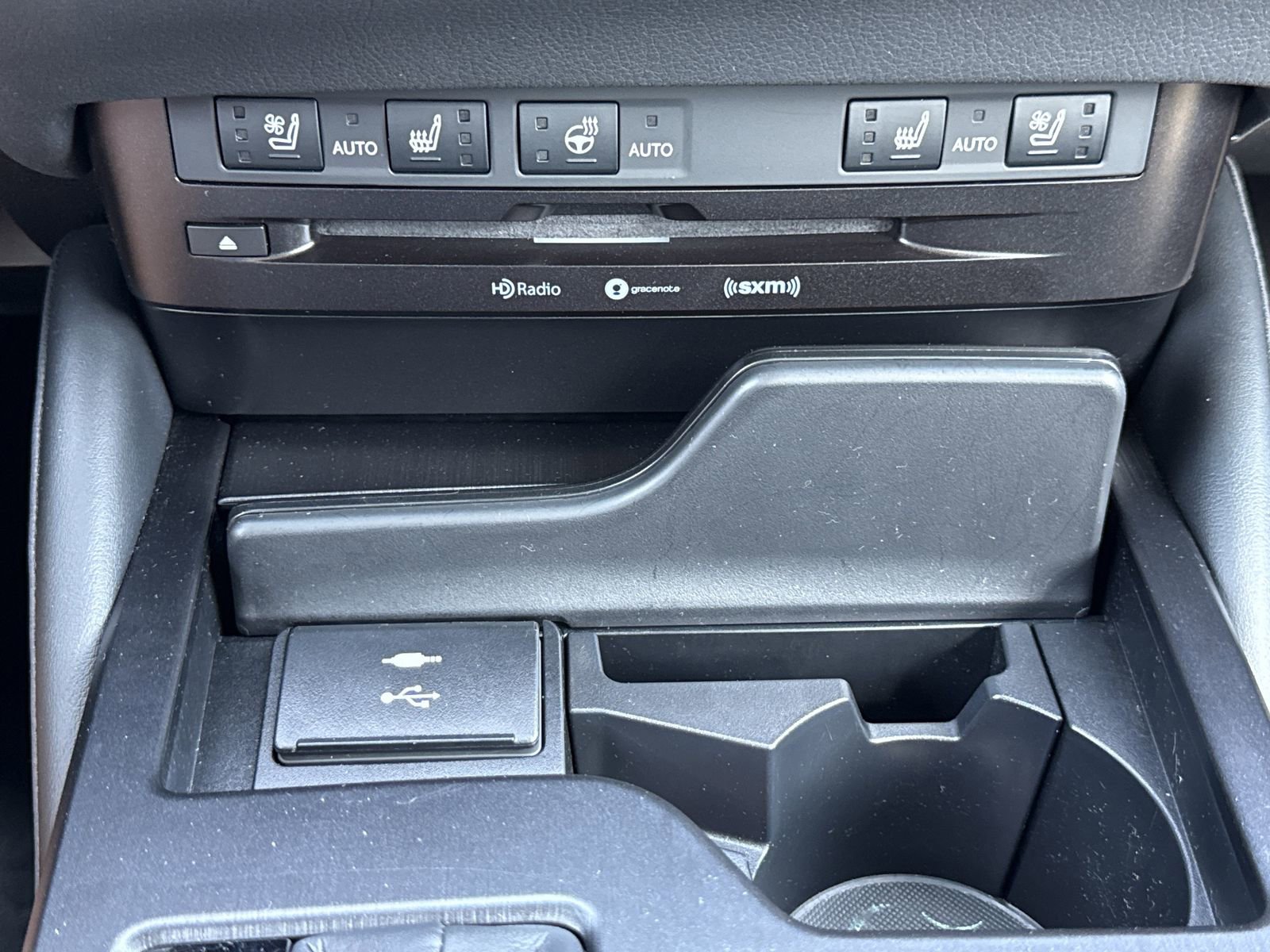 Used 2022 Lexus ES 350 w/ Premium Package FWD image 29