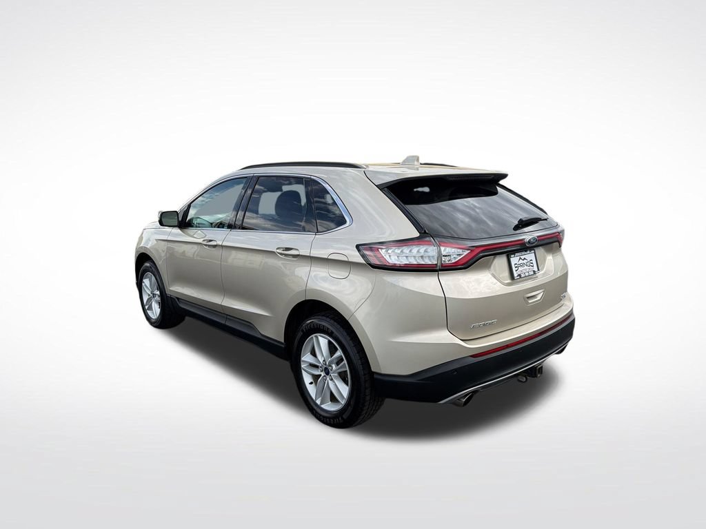 Used 2018 Ford Edge SEL w/ Equipment Group 201A AWD/4WD image 3