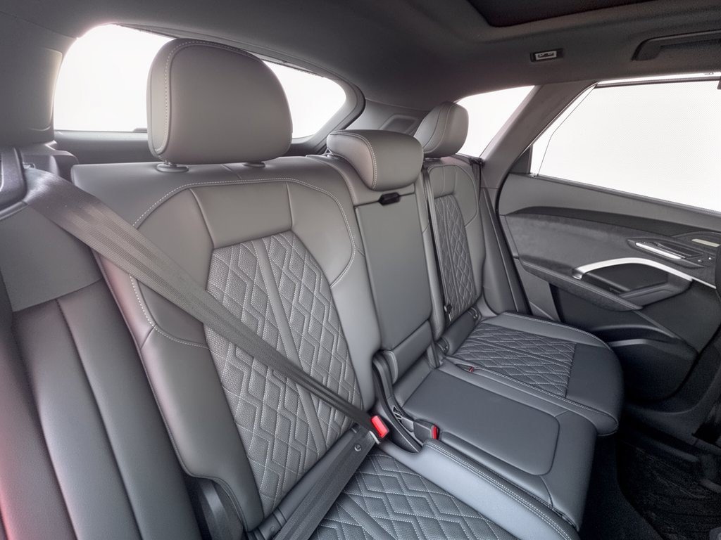 New 2026 Audi SQ5 Prestige AWD/4WD image 29