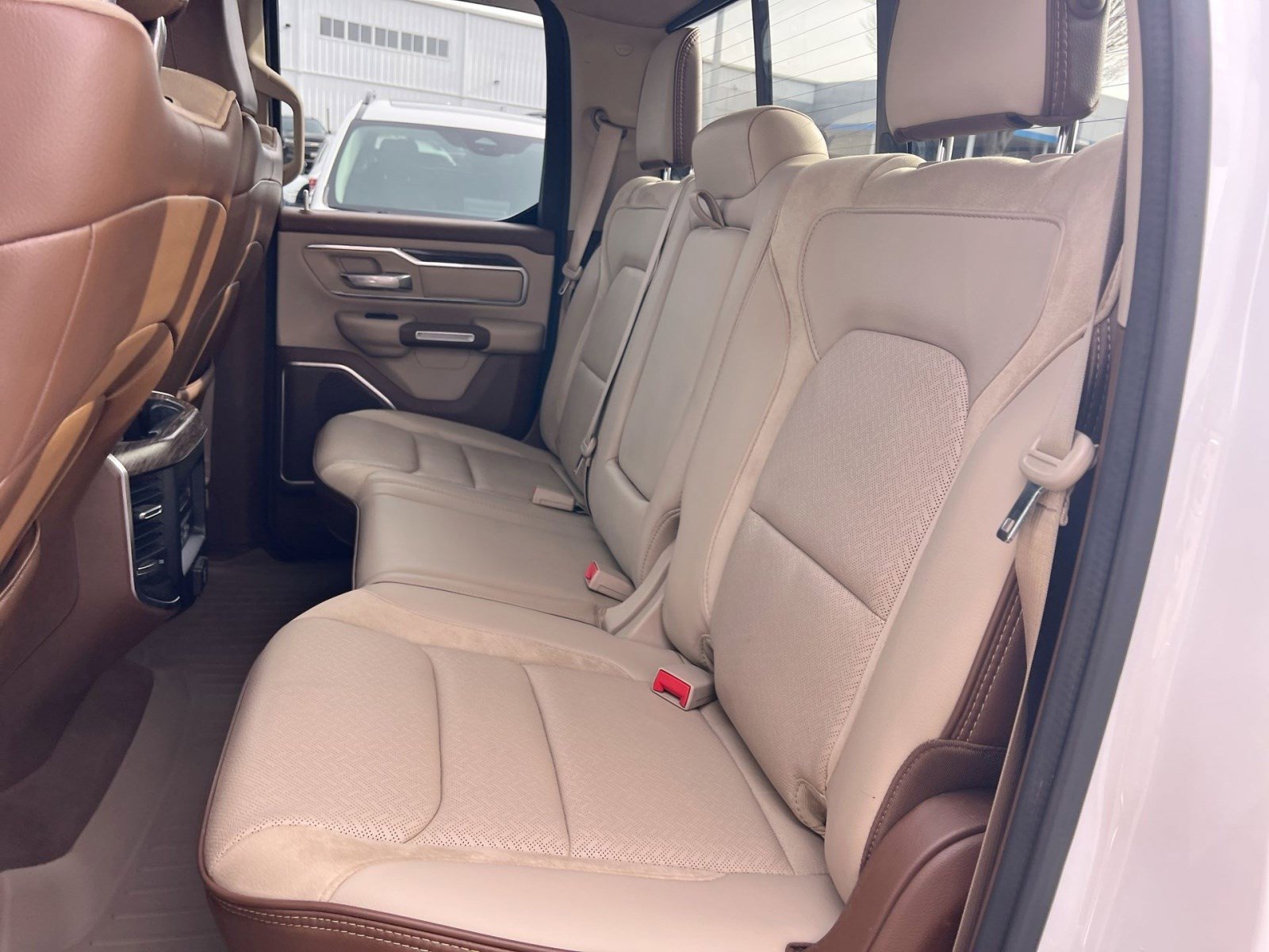 Used 2020 RAM 1500 Laramie image 22