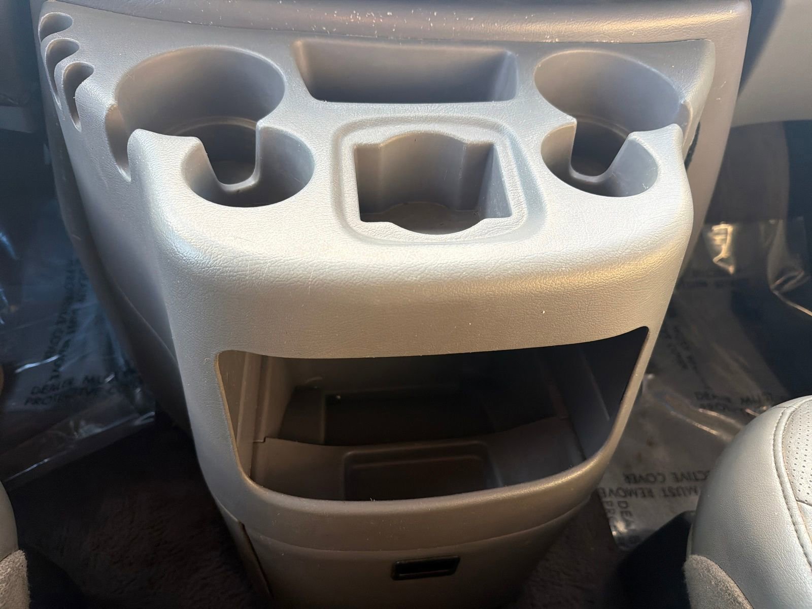Used 2000 Ford E-350 and Econoline 350 XLT image 21