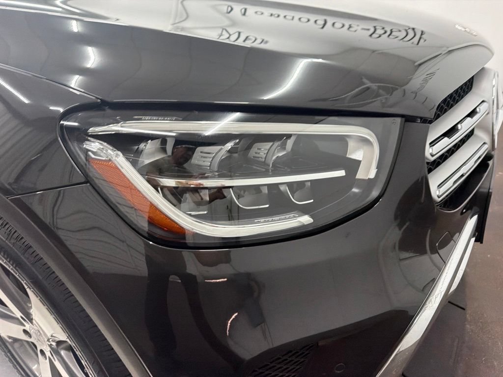 Used 2022 Mercedes-Benz GLC 300 image 11