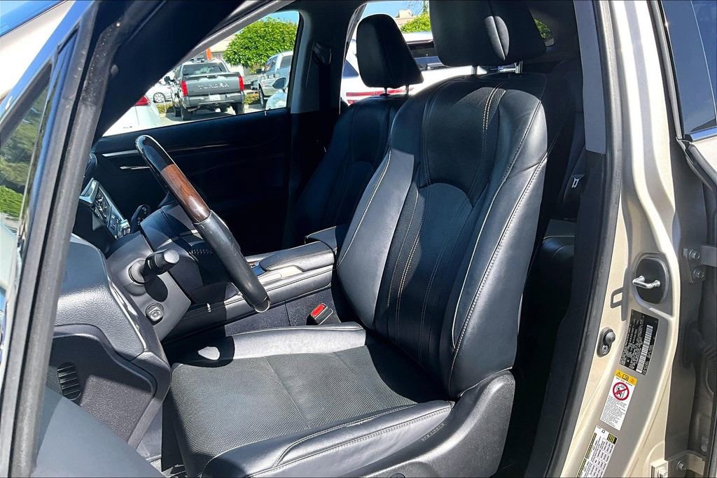 Used 2016 Lexus RX 450h AWD w/ Cold Weather Package image 21