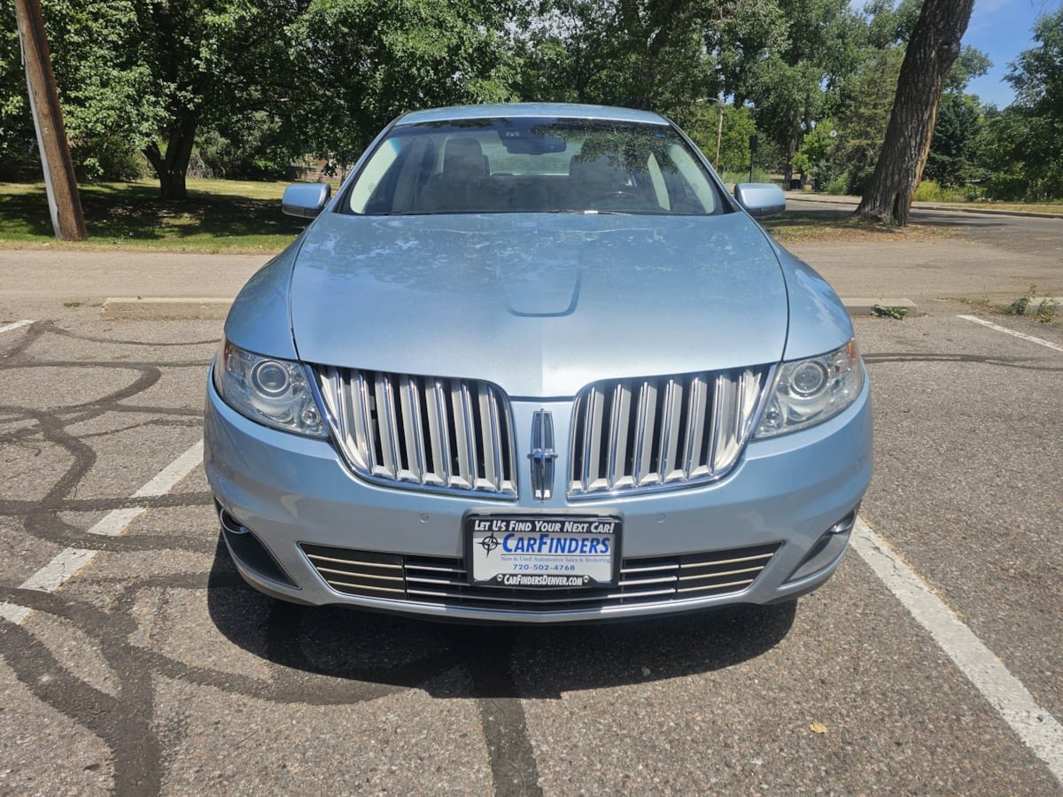 Used 2009 Lincoln MKS AWD image 8