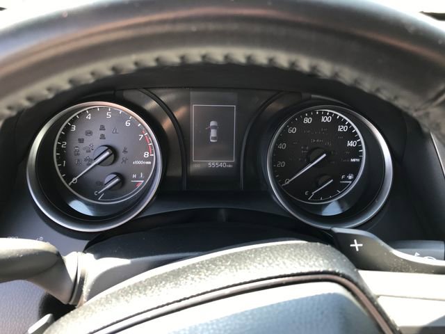 Used 2023 Toyota Camry SE FWD image 9