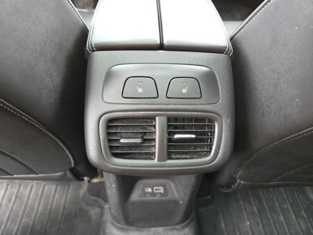 Used 2021 Buick Envision Essence w/ Sport Touring Package AWD/4WD image 18