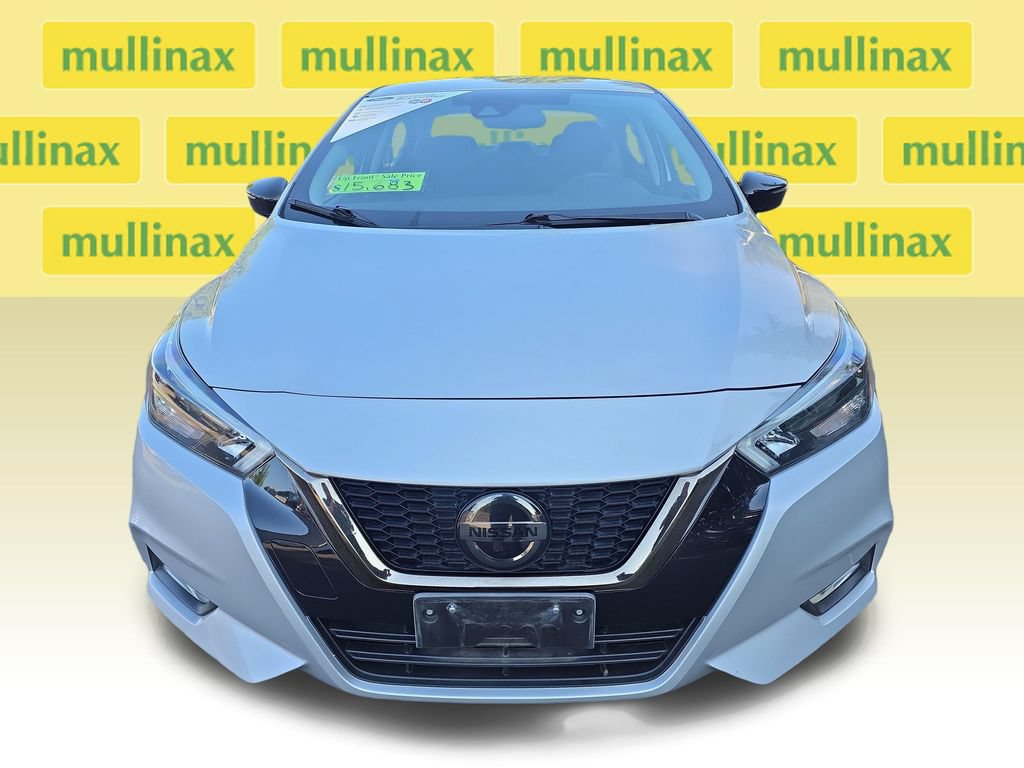 Used 2020 Nissan Versa SR w/ Trunk Package FWD image 16