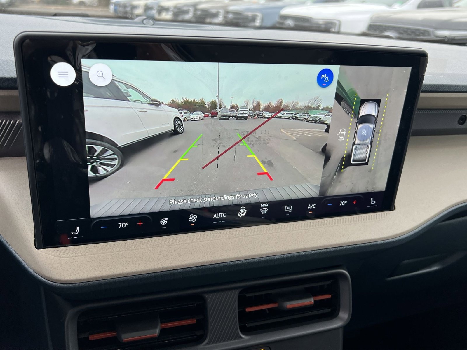 New 2025 Ford Maverick Lariat w/ 4K Tow Package image 19