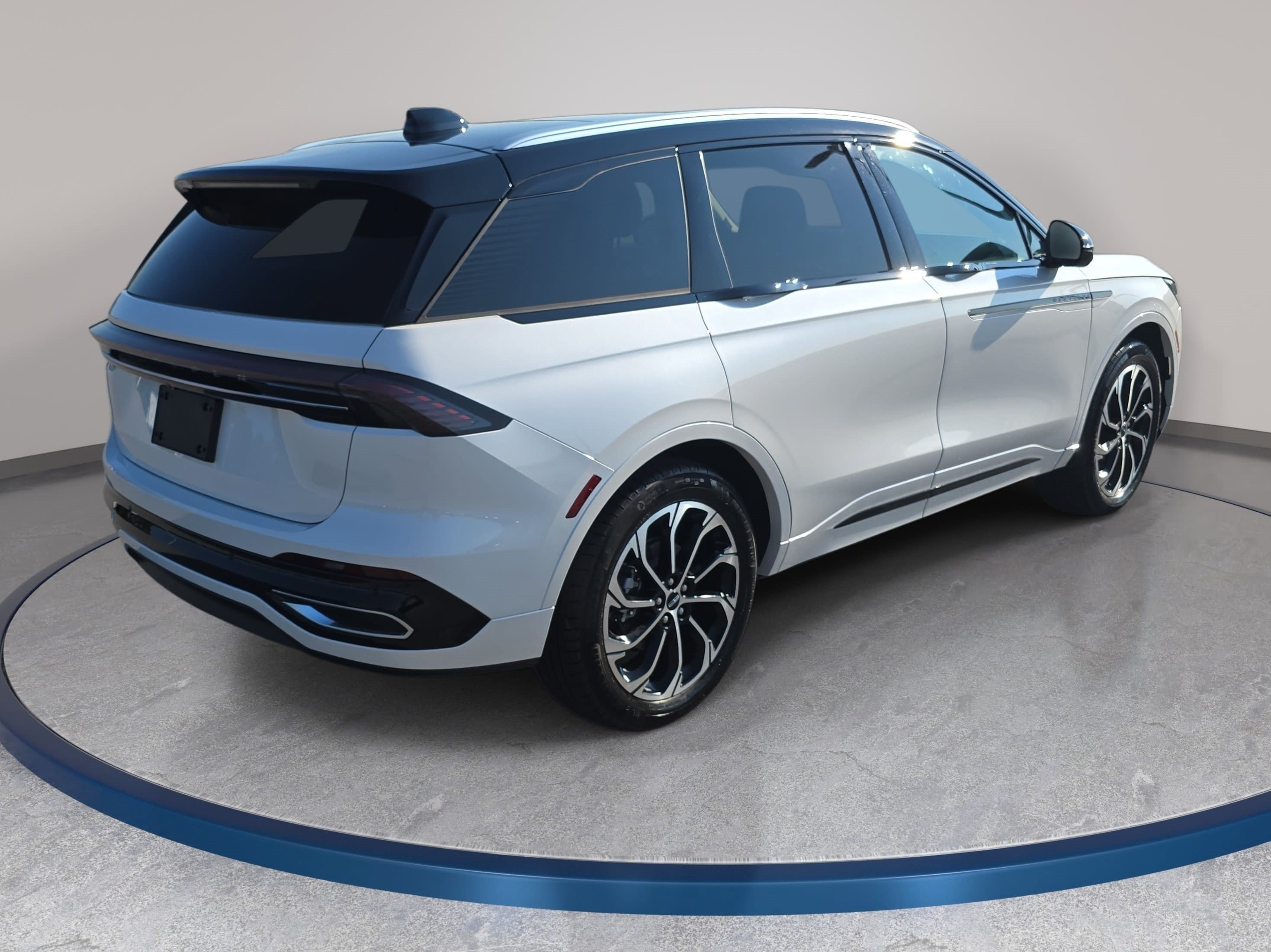 New 2026 Lincoln Nautilus Reserve AWD/4WD image 5