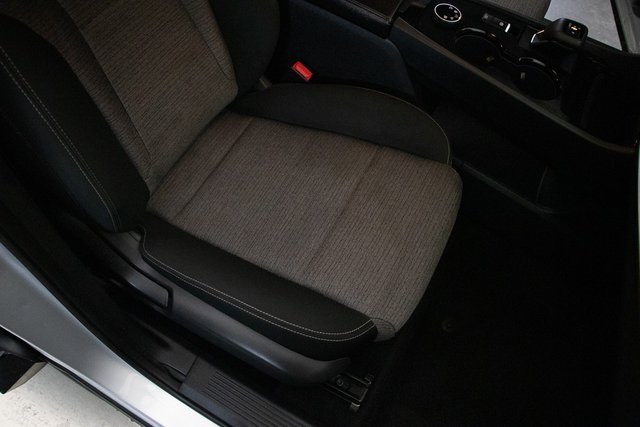 Used 2022 Nissan Rogue SV image 17