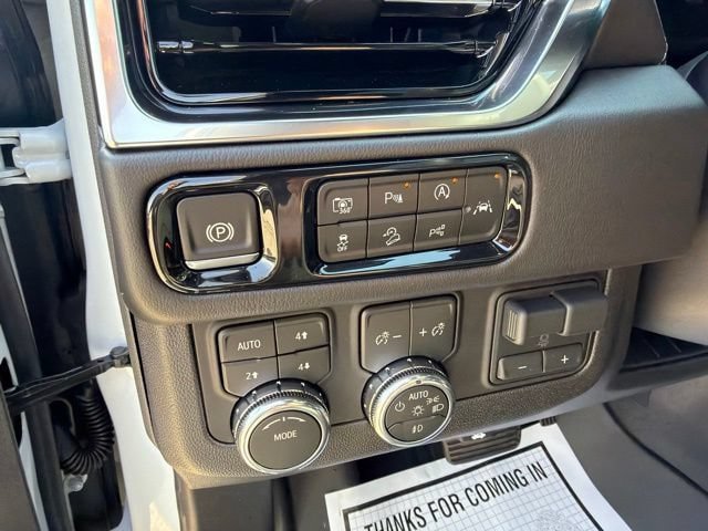 New 2026 GMC Yukon XL Denali w/ Advanced Technology Package AWD/4WD image 13
