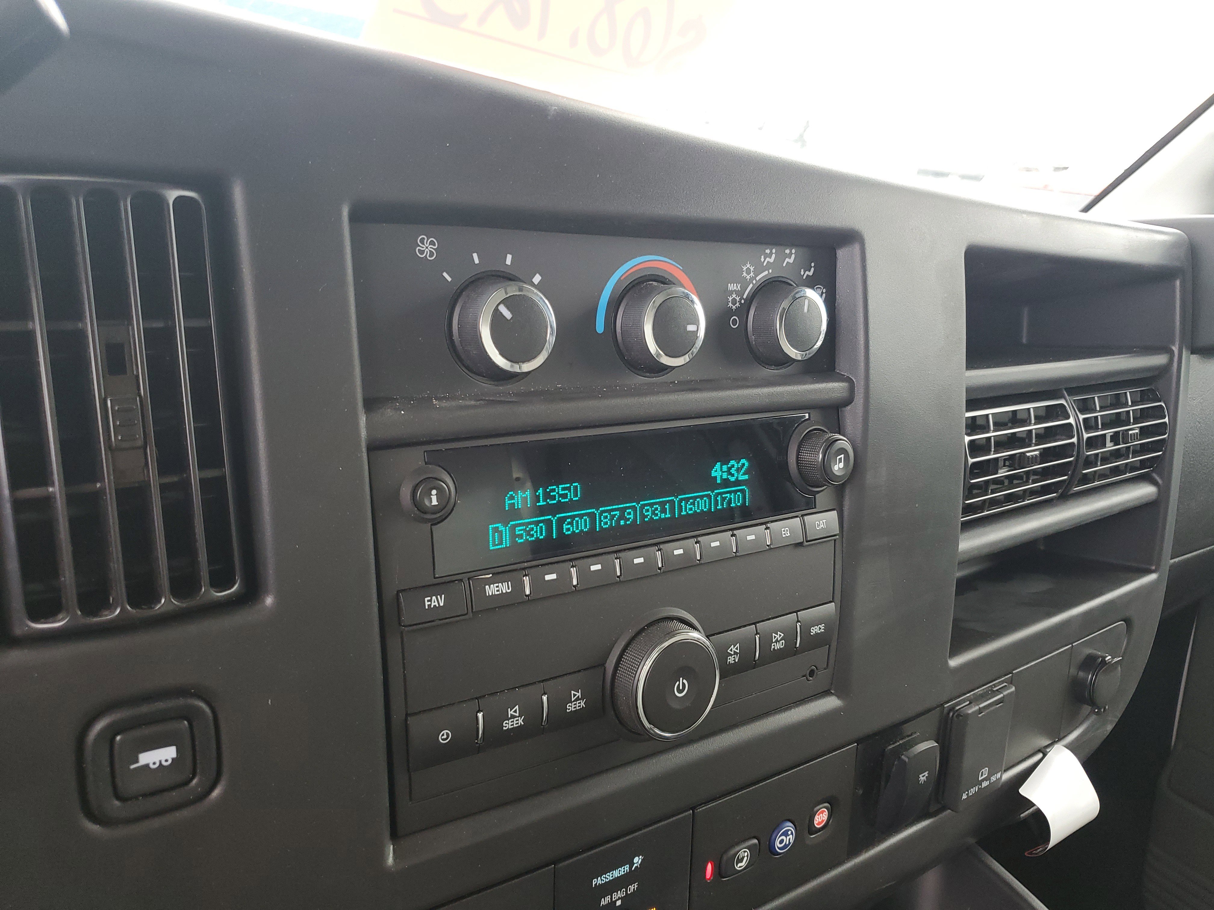 New 2025 GMC Savana 4500 w/ Power Convenience Package image 22