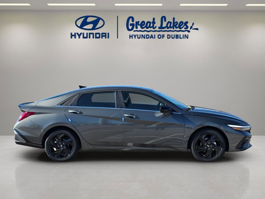 New 2026 Hyundai Elantra SEL Sport image 6