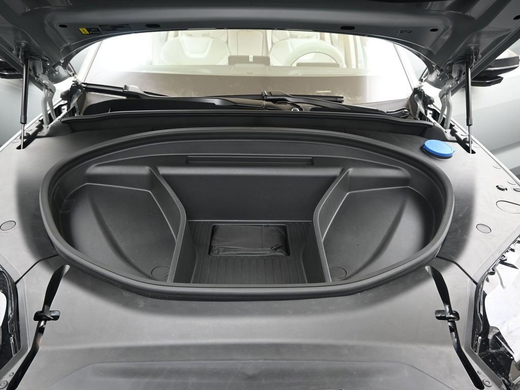 New 2025 Volvo EX90 Ultra image 9