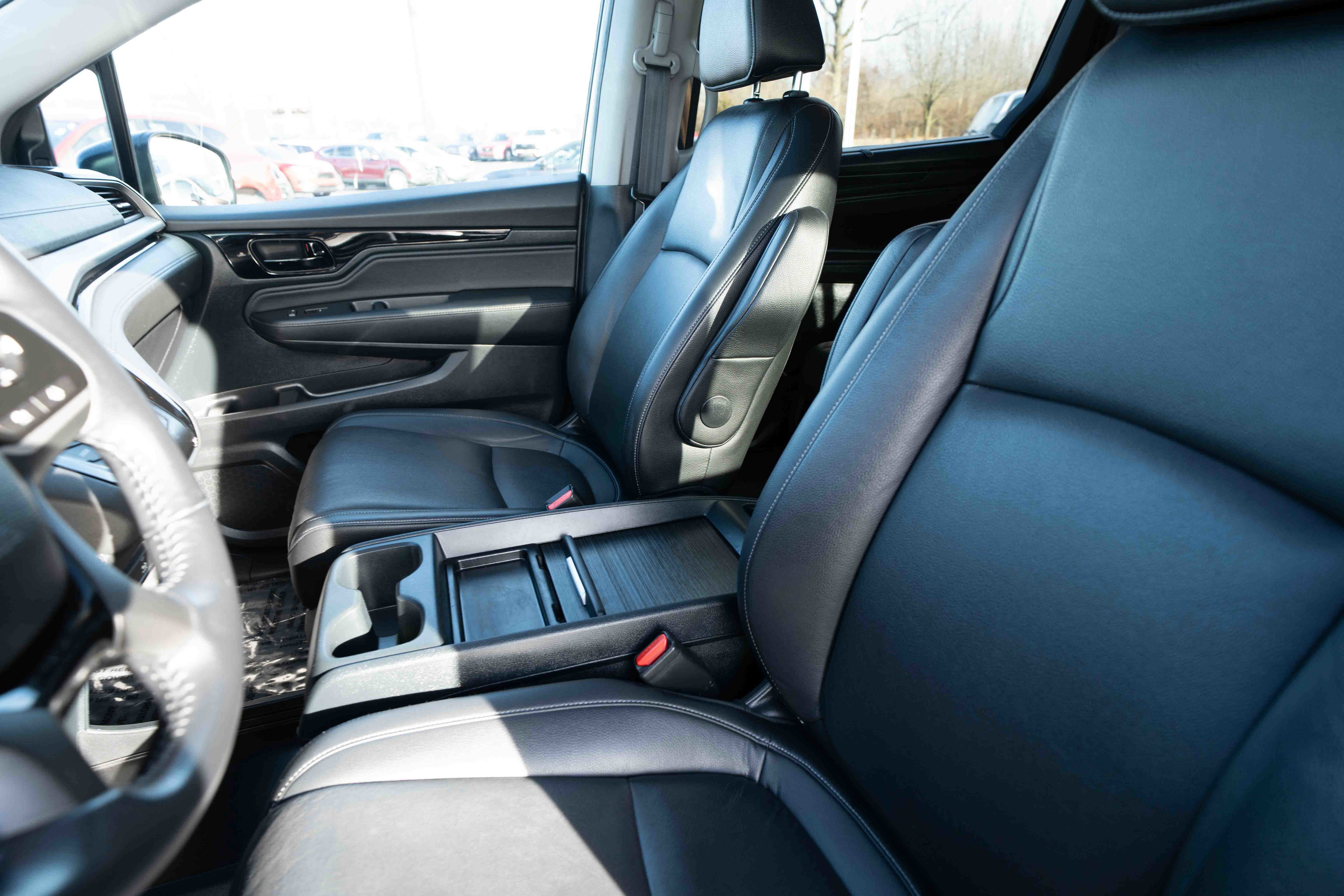 Certified 2024 Honda Odyssey Touring image 10