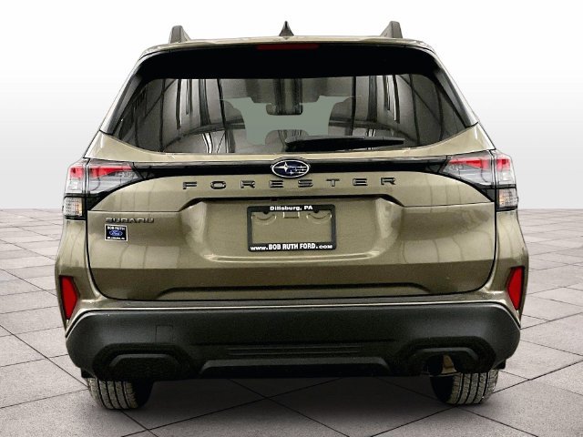 Used 2026 Subaru Forester Premium AWD/4WD image 4