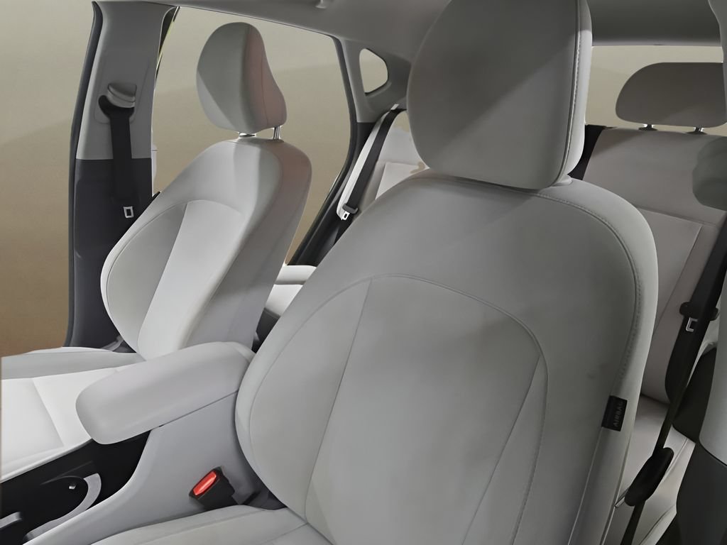 Used 2024 Hyundai Kona SEL FWD image 13