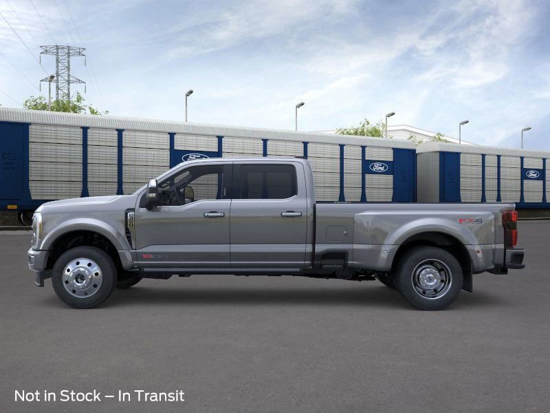 New 2026 Ford F450 Platinum w/ Platinum Plus Package image 2
