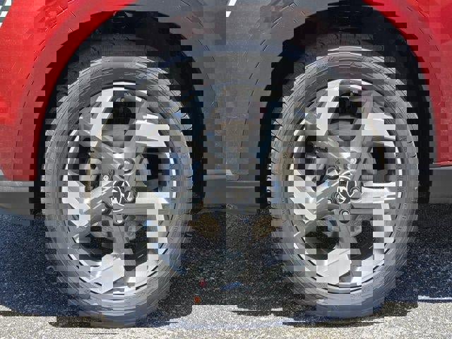 New 2025 Hyundai Venue Limited image 8