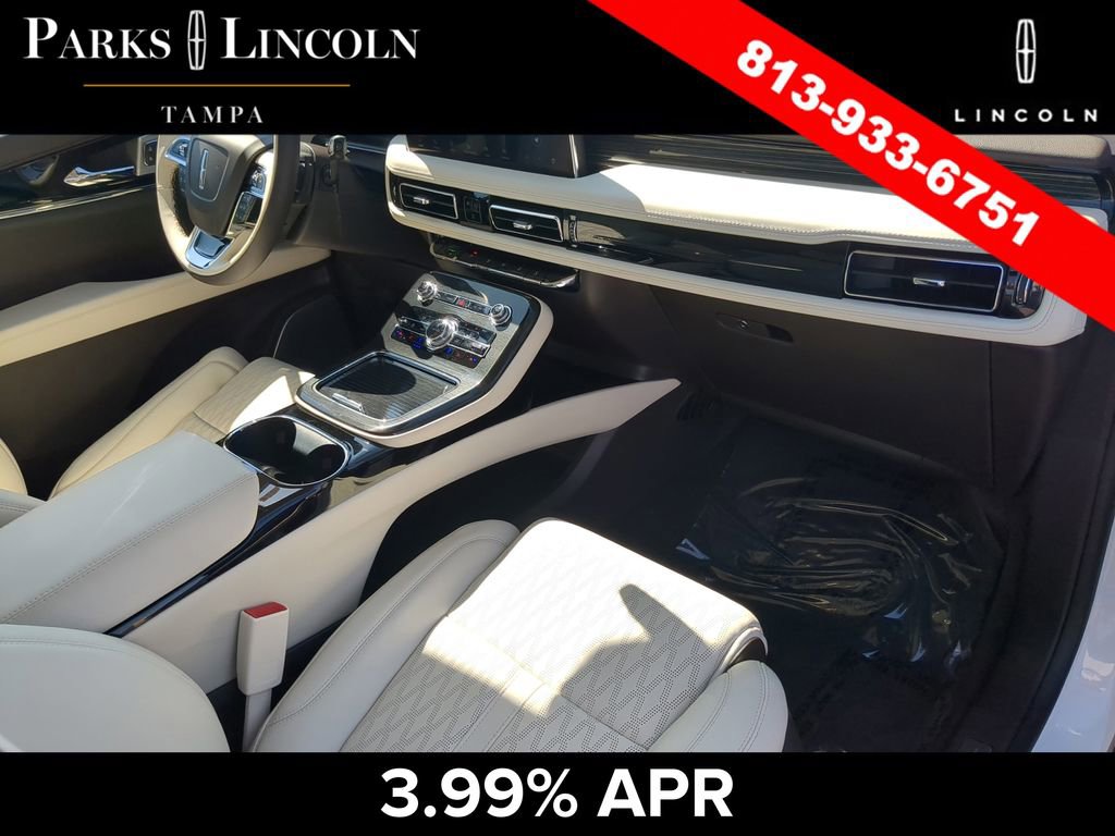 Certified 2023 Lincoln Nautilus Black Label AWD/4WD image 10