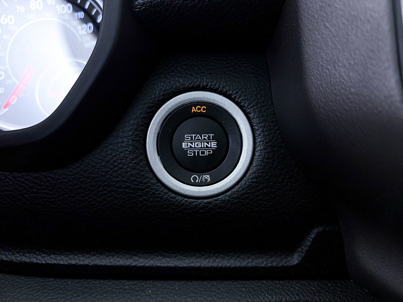 Used 2022 RAM 1500 Laramie w/ Sport Appearance Package AWD/4WD image 28