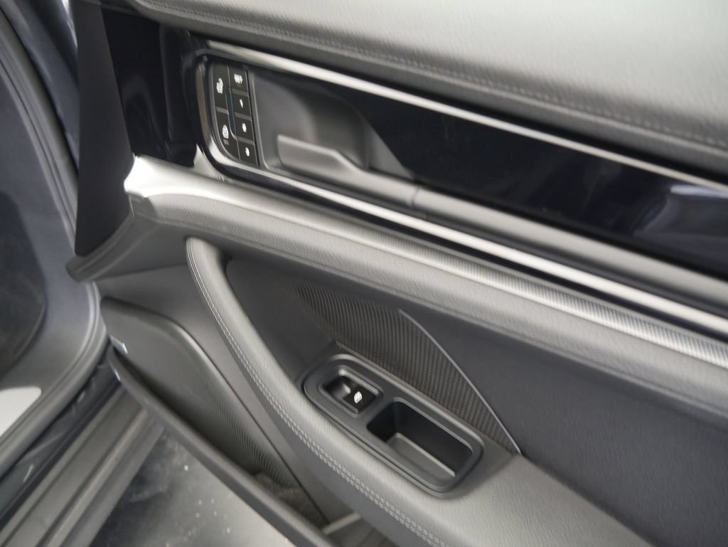 Certified 2026 Porsche Panamera 4 AWD/4WD image 23