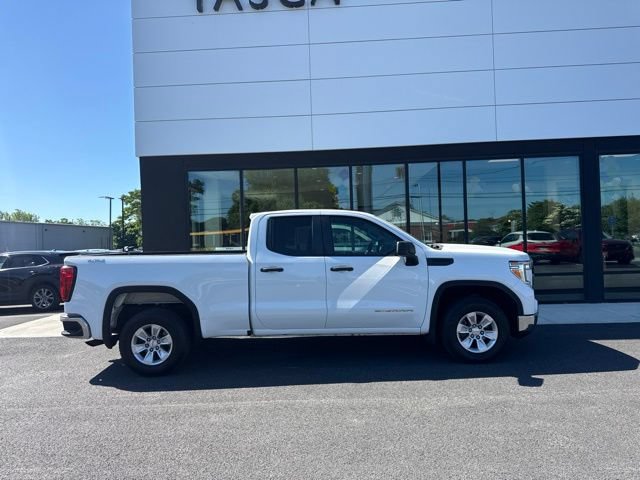 Used 2022 GMC Sierra 1500 Pro w/ Convenience Package AWD/4WD image 2